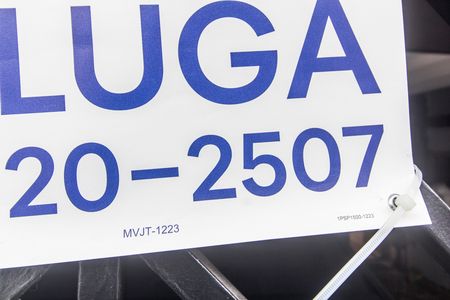 Casa para alugar com 100m², 2 quartos e 2 vagas Casa para alugar com 100m², 2 quartos e 2 vagasVista da Rua