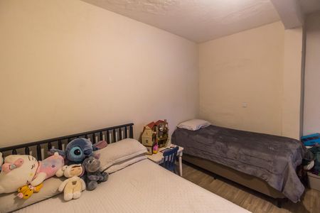 Casa para alugar com 100m², 2 quartos e 2 vagas Casa para alugar com 100m², 2 quartos e 2 vagasQuarto 1