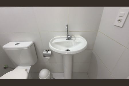 Apartamento à venda com 77m², 1 quarto e 2 vagas Apartamento à venda com 77m², 1 quarto e 2 vagasBanheiro
