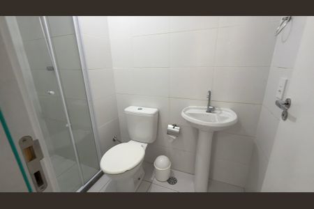 Apartamento à venda com 77m², 1 quarto e 2 vagas Apartamento à venda com 77m², 1 quarto e 2 vagasBanheiro