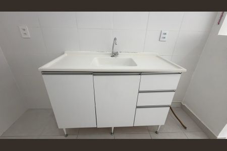 Apartamento à venda com 77m², 1 quarto e 2 vagas Apartamento à venda com 77m², 1 quarto e 2 vagasStudio