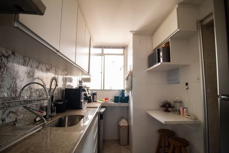 Apartamento à venda com 100m², 3 quartos e 1 vaga Apartamento à venda com 100m², 3 quartos e 1 vagaCozinha
