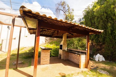Apartamento à venda com 100m², 3 quartos e 1 vaga Apartamento à venda com 100m², 3 quartos e 1 vagaÁrea comum - Churrasqueira