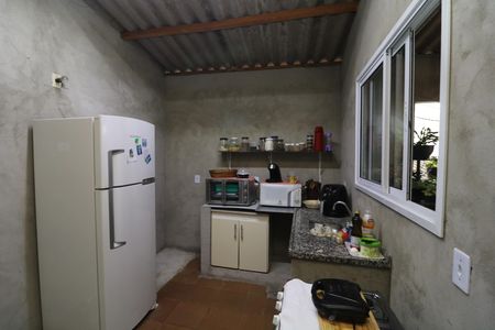 Cozinha de casa à venda com 4 quartos, 120m² em Jardim Teresa, São Paulo