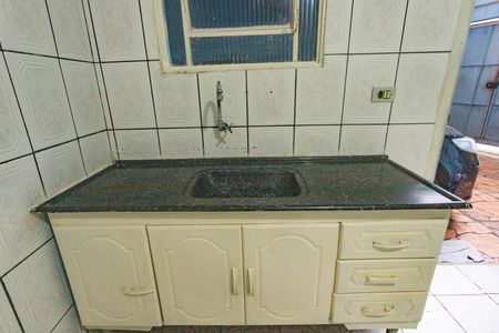Sala/Cozinha de casa para alugar com 1 quarto, 25m² em Vila Missionaria, São Paulo