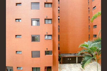 Apartamento para alugar com 70m², 2 quartos e 2 vagas Apartamento para alugar com 70m², 2 quartos e 2 vagasVaranda Suíte
