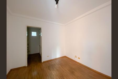 Apartamento para alugar com 70m², 2 quartos e 2 vagas Apartamento para alugar com 70m², 2 quartos e 2 vagasSuíte