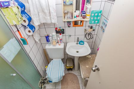 Apartamento para alugar com 55m², 2 quartos e 1 vaga Apartamento para alugar com 55m², 2 quartos e 1 vagaBanheiro