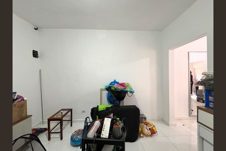 Casa à venda com 270m², 3 quartos e 1 vaga Casa à venda com 270m², 3 quartos e 1 vagaQuarto de Serviço