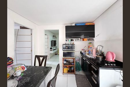 Casa à venda com 270m², 3 quartos e 1 vaga Casa à venda com 270m², 3 quartos e 1 vagaCozinha