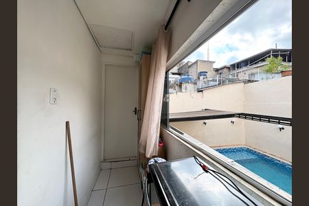 Casa à venda com 270m², 3 quartos e 1 vaga Casa à venda com 270m², 3 quartos e 1 vagaÁrea de Serviço