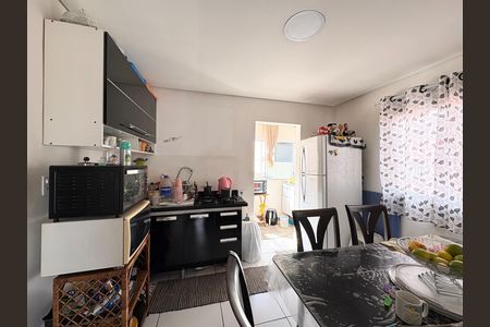 Casa à venda com 270m², 3 quartos e 1 vaga Casa à venda com 270m², 3 quartos e 1 vagaCozinha