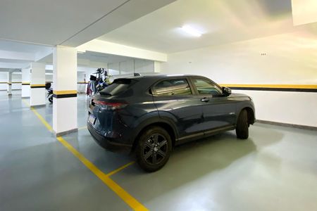 Apartamento à venda com 87m², 3 quartos e 2 vagas Apartamento à venda com 87m², 3 quartos e 2 vagasVagas