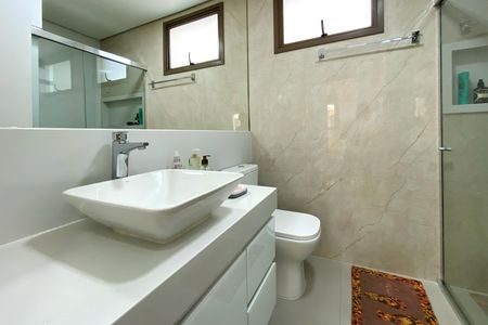 Apartamento à venda com 87m², 3 quartos e 2 vagas Apartamento à venda com 87m², 3 quartos e 2 vagasBanheiro