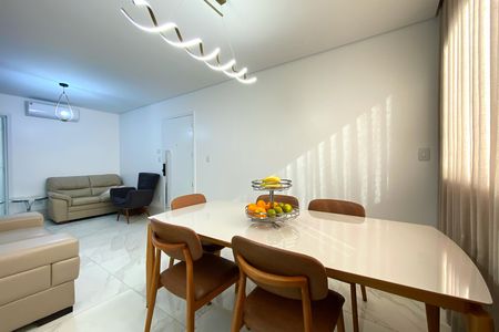 Apartamento à venda com 87m², 3 quartos e 2 vagas Apartamento à venda com 87m², 3 quartos e 2 vagasSala de Jantar
