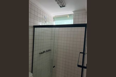 Banheiro de apartamento para alugar com 1 quarto, 27m² em Centro, São Caetano do Sul