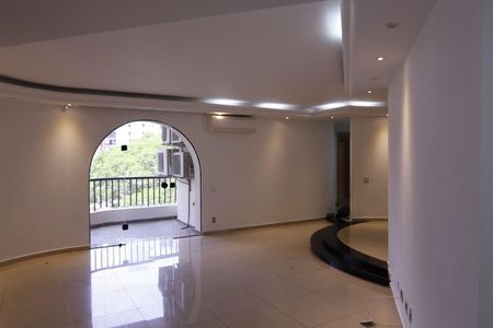 Apartamento para alugar com 4 quartos, 170m² em Indianópolis, São Paulo