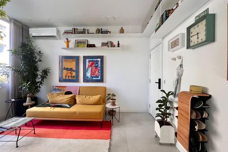 Apartamento à venda com 80m², 1 quarto e sem vagaSala 