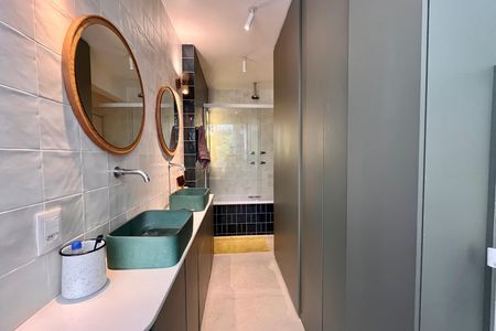 Apartamento à venda com 80m², 1 quarto e sem vagaBanheiro da Suíte