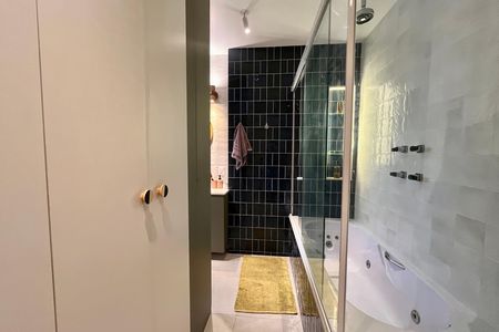 Apartamento à venda com 80m², 1 quarto e sem vagaBanheiro da Suíte