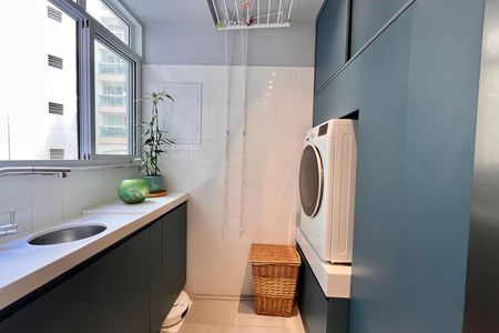 Apartamento à venda com 80m², 1 quarto e sem vagaÁrea de Serviço