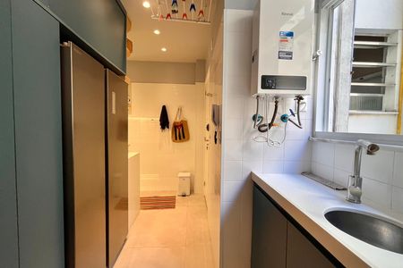 Apartamento à venda com 80m², 1 quarto e sem vagaÁrea de Serviço