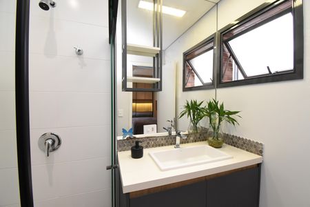 Apartamento à venda com 96m², 2 quartos e 2 vagasBanheiro da Suíte