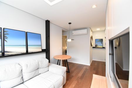 Apartamento à venda com 96m², 2 quartos e 2 vagasSala/Cozinha