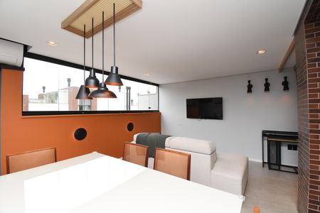 Apartamento à venda com 96m², 2 quartos e 2 vagasÁrea gourmet