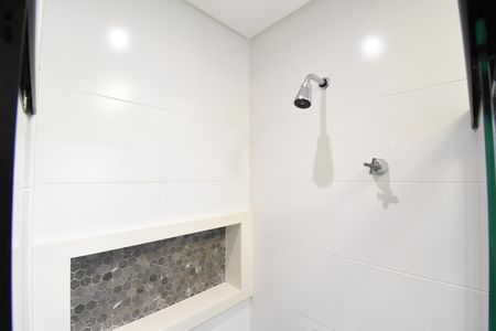 Apartamento à venda com 96m², 2 quartos e 2 vagasBanheiro da Suíte