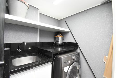 Apartamento à venda com 96m², 2 quartos e 2 vagasÁrea de Serviço