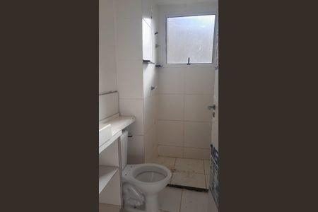 Banheiro  de apartamento para alugar com 2 quartos, 42m² em Setor Andreia, Goiânia