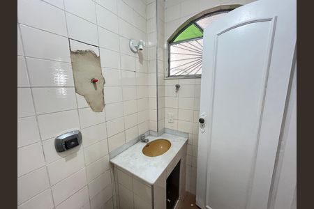 Casa à venda com 327m², 4 quartos e 1 vagaÁrea comum