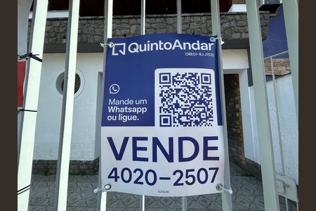Casa à venda com 327m², 4 quartos e 1 vagaXUOQ-80