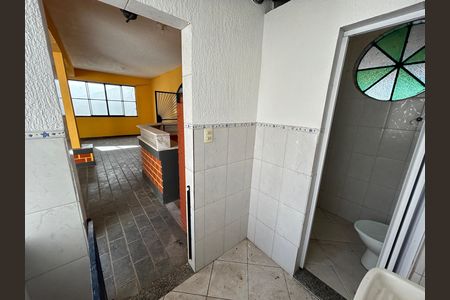 Casa à venda com 327m², 4 quartos e 1 vagaLavabo 1