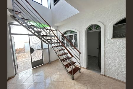 Casa à venda com 327m², 4 quartos e 1 vagaCozinha