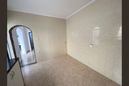 Casa à venda com 327m², 4 quartos e 1 vagaCozinha