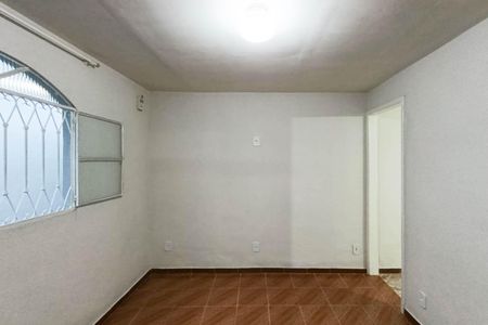 Sala de casa para alugar com 2 quartos, 82m² em Senador Vasconcelos, Rio de Janeiro