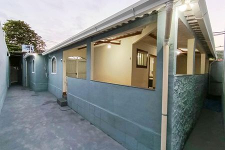 Casa para alugar com 82m², 2 quartos e sem vaga Casa para alugar com 82m², 2 quartos e sem vagaÁrea externa