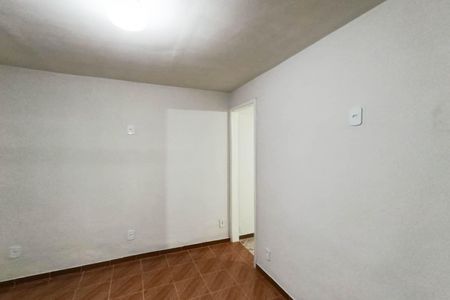 Casa para alugar com 82m², 2 quartos e sem vaga Casa para alugar com 82m², 2 quartos e sem vagaSala