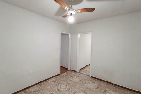 Casa para alugar com 82m², 2 quartos e sem vaga Casa para alugar com 82m², 2 quartos e sem vagaQuarto 1