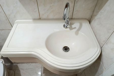 Casa para alugar com 82m², 2 quartos e sem vaga Casa para alugar com 82m², 2 quartos e sem vagaBanheiro