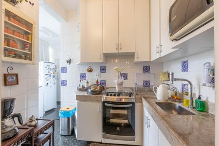 Apartamento à venda com 85m², 3 quartos e 1 vaga Apartamento à venda com 85m², 3 quartos e 1 vagaCozinha