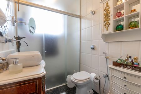 Apartamento à venda com 85m², 3 quartos e 1 vaga Apartamento à venda com 85m², 3 quartos e 1 vagaBanheiro