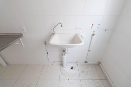 Apartamento para alugar com 45m², 2 quartos e 1 vaga Apartamento para alugar com 45m², 2 quartos e 1 vagaCozinha e Área de Serviço