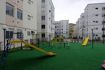 Apartamento para alugar com 45m², 2 quartos e 1 vaga Apartamento para alugar com 45m², 2 quartos e 1 vagaÁrea comum - Playground