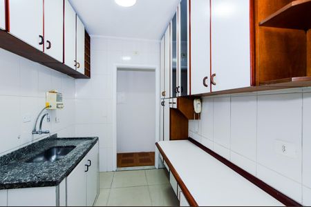 Apartamento à venda com 57m², 2 quartos e 1 vagaCozinha