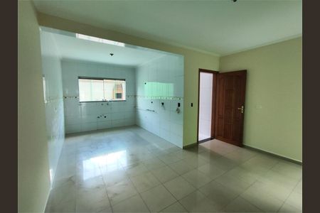 Casa à venda com 3 quartos, 180m² em Vila Camilópolis, Santo André