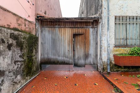 Casa à venda com 100m², 2 quartos e 4 vagas Casa à venda com 100m², 2 quartos e 4 vagasGaragem