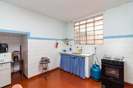 Casa à venda com 100m², 2 quartos e 4 vagas Casa à venda com 100m², 2 quartos e 4 vagasCozinha